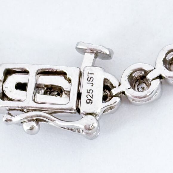 Classic Cubic Zirconia Tennis Bracelet | Sterling Silver 925 | 7" - Picture 4 of 6